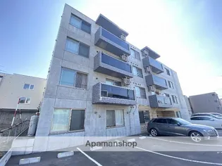 バーニーズ メルシー【2階】の外観