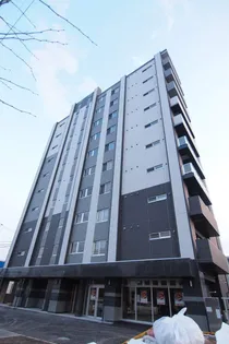 サンコート本通 ガーデンヒルズ【6階】の外観