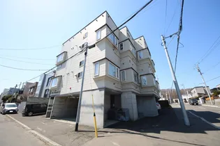 クラーク羊ヶ丘壱番館【206号室】の外観