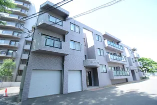 プラティコ福住の画像