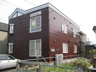 エスコートセピア館【2階】の外観