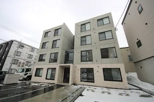 ベルコート南郷【2階】の外観