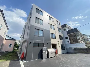 シュクル レーヴの画像