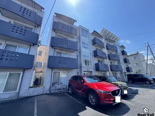 ROYAL COURT IIの画像