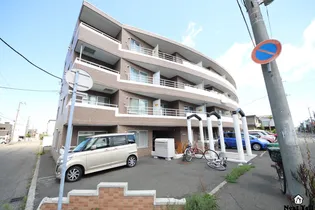 ラークヒルズマンション【307号室】の外観