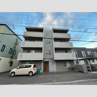 ムーンフェイスの画像