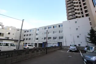 北海道札幌市中央区南十七条西14丁目【マンション】の外観