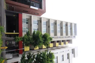 シュクル医大南の画像