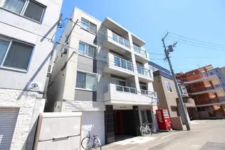 ルーエ北円山【1階】の外観