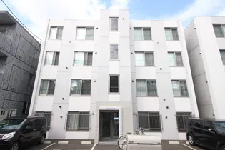 BONNE JOURNEEの画像