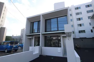 北海道札幌市中央区宮の森一条5丁目【テラスハウス】の外観