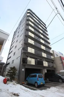 メゾン クー ドゥ クールVIIの画像