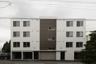 ラピスラズリ平岸の画像