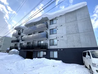 北海道札幌市白石区栄通13丁目【マンション】の外観