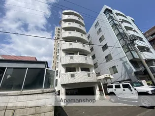 ソシエ山鼻【7階】の外観