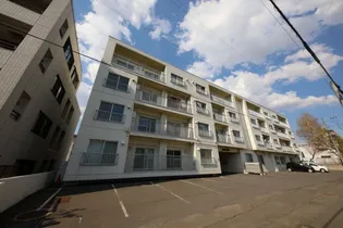 リベルティ山鼻【1階】の外観