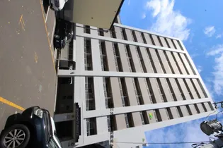 セントポーリアスィート【3階】の外観