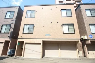 アーバン・ハウスⅠ【102号室】の外観