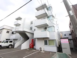 ウインダムヒル医大前【4階】の外観