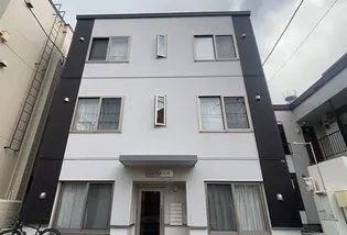 レーヴ宮の森の画像