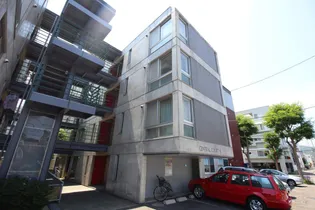 セントラルコートBの画像