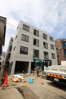 VOYAGE【2階】の外観