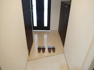 クラッセ宮の森ガーデン【01101号室】の玄関