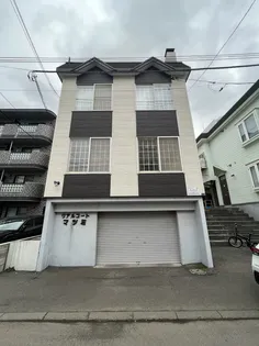 リアルコートマツミ【1号室】の外観