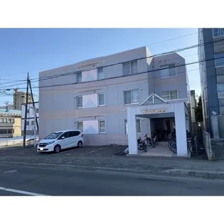 クラーク宮の森【00302号室】の外観