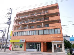 行啓通ビルの画像