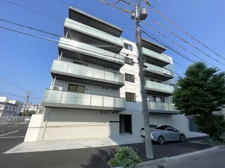 ビッグレジデンス円山宮ケ丘【1階】の外観