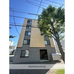 L'ETOILE DU NORDの画像