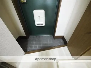 バースランド小松島【5階】の玄関