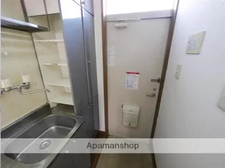 サンクチュアリ高松【105号室】の玄関