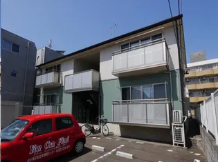 ハウスゼルコバ【2階】の外観