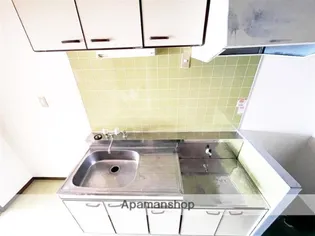 グリーンリーフ宮町B棟【2階】のキッチン