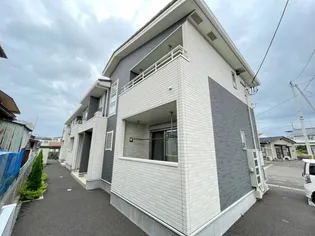 ミニョン・ハウス【2階】の外観