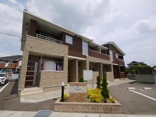 ファミーユ【1階】の外観