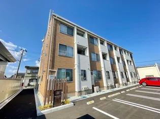 ドミール南仙台【1階】の外観