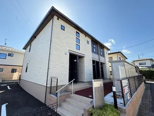 フロイデ【2階】の外観