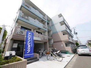 メゾン・ド・トラジェ【4階】の外観