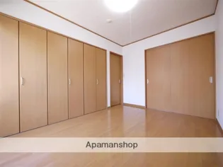 アーバンハイツ松陵【108号室】の居間