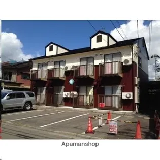 ローズガーデン泉中央【1階】の外観