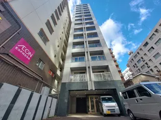 ヴィアーレ北目町【4階】の外観