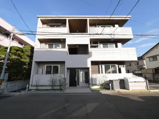 DーROOM CINNAMON【2階】の外観