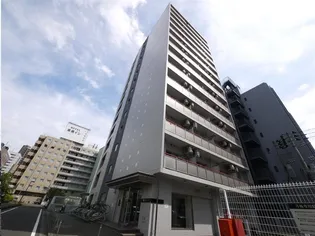 パークフラッツ本町【3階】の外観