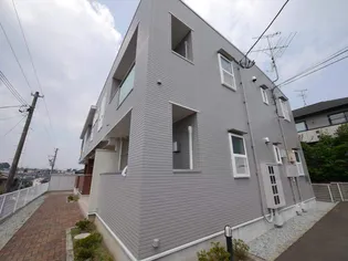 エマーブル・ペルル【1階】の外観