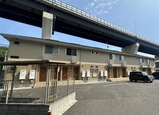 フォレスト上野山【2階】の外観