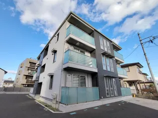 アラモード郡山の画像