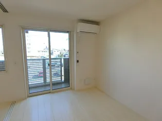 ボヌール SA【3階】の居間